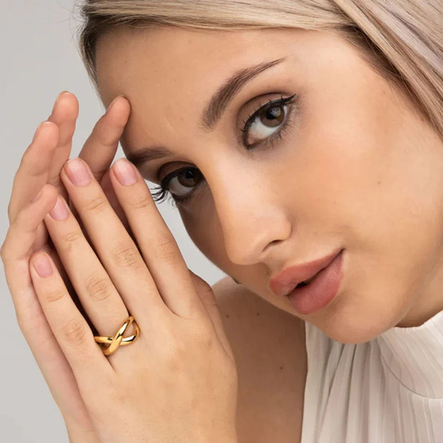 Chunky X Ring