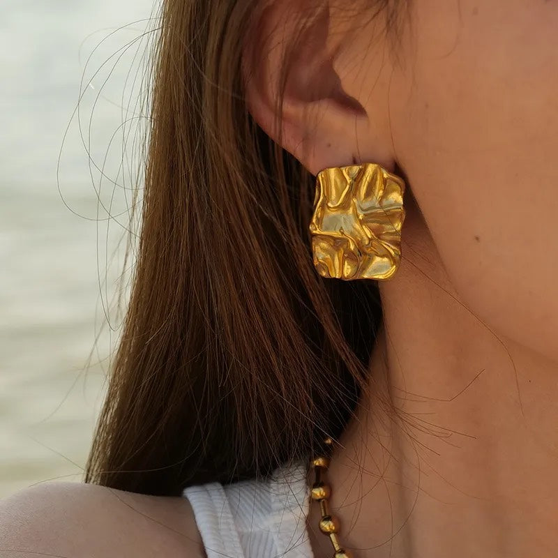 Crinkle Gold Studs