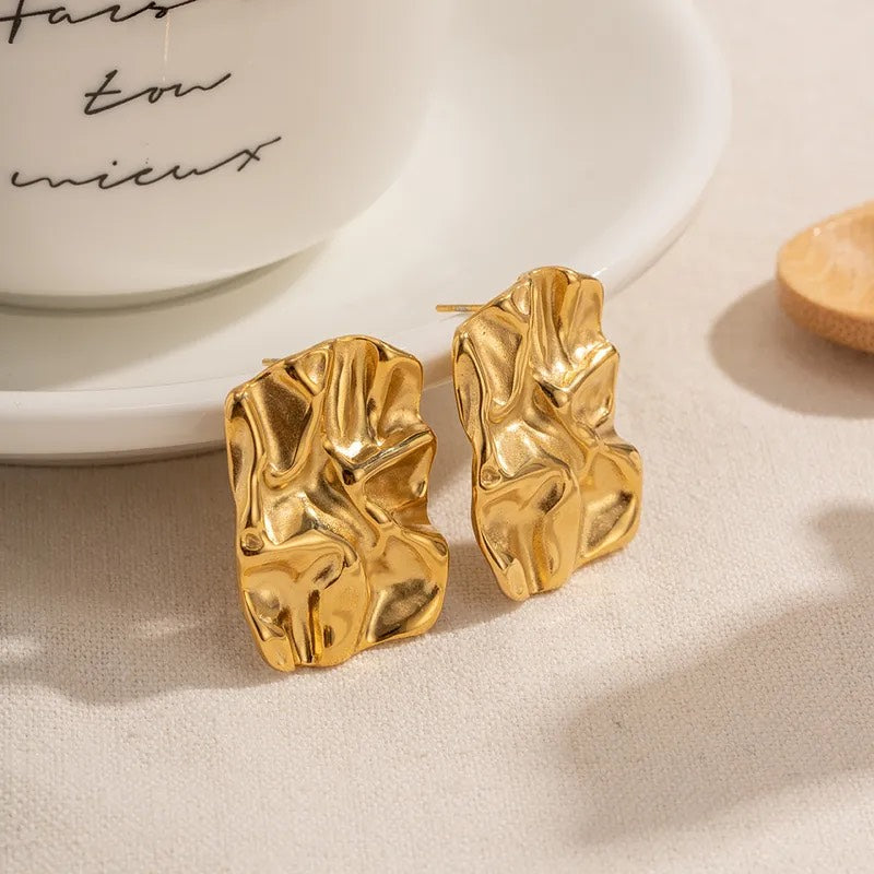 Crinkle Gold Studs