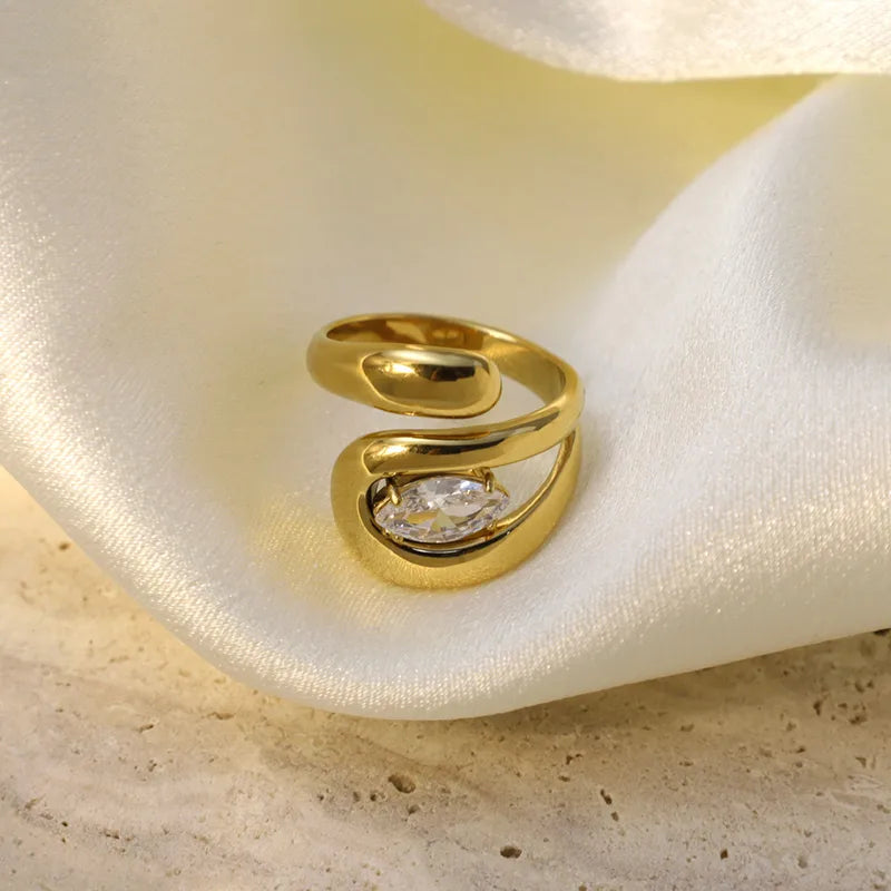 Aura Sculpted Ring