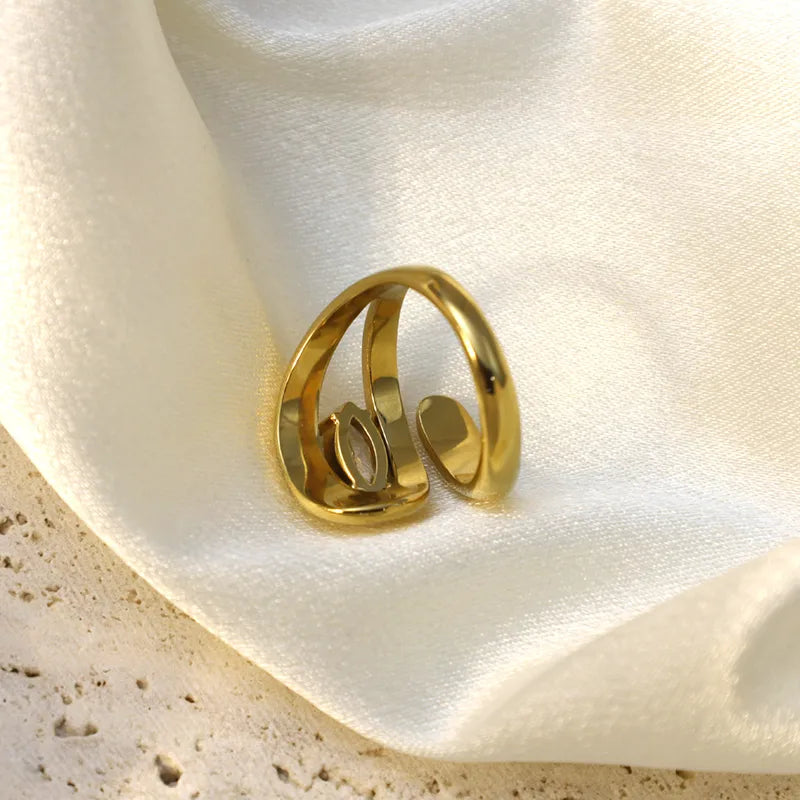 Aura Sculpted Ring
